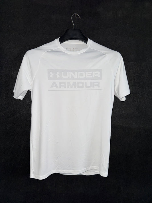 Under Armour Round Neck Shirt - Small