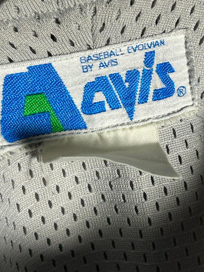 Avis Grey - X