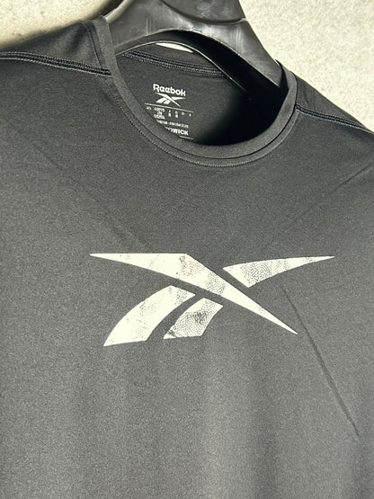 Reebok Big Logo Black Round Neck - Medium