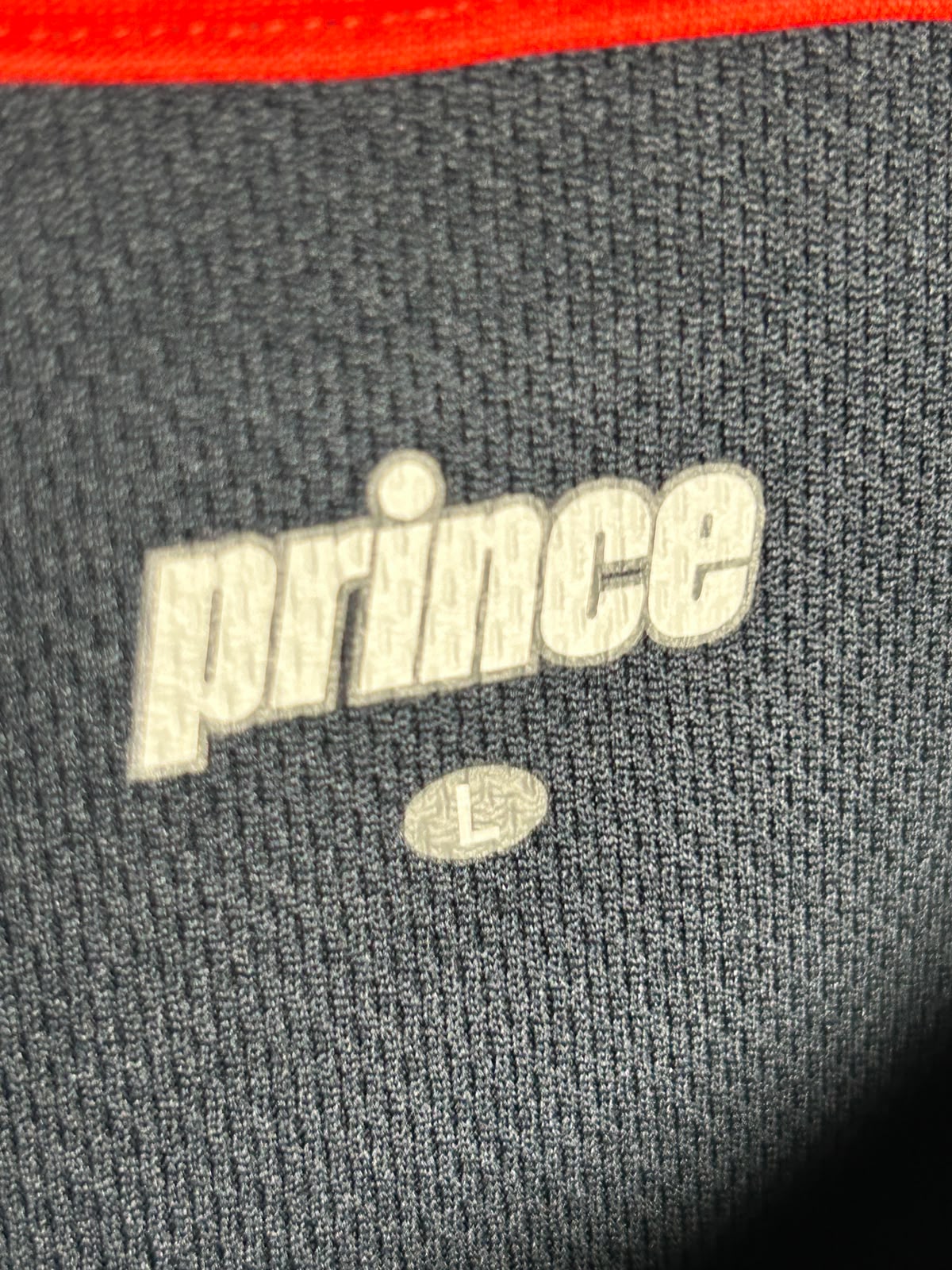 Prince Round Neck - Large