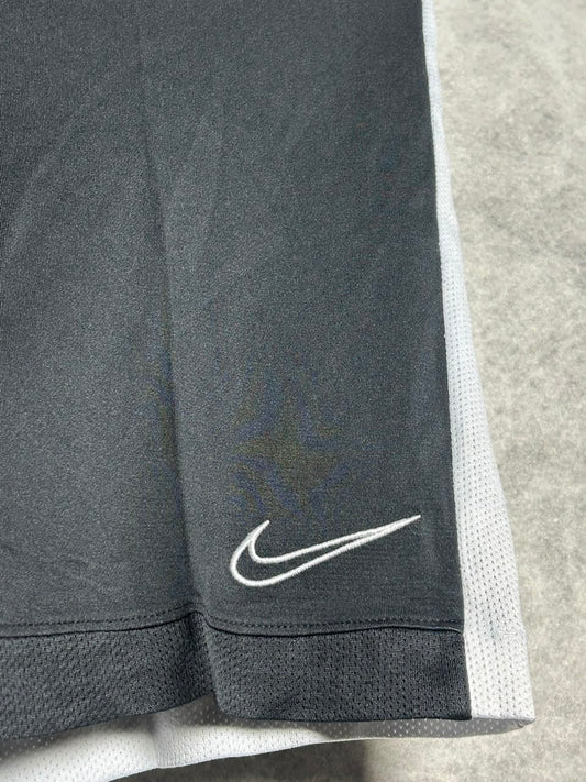 Nike Dri Fit Black - XL