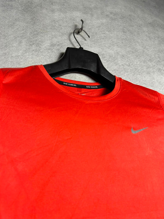 Nike Dri Fit Round Neck - Small