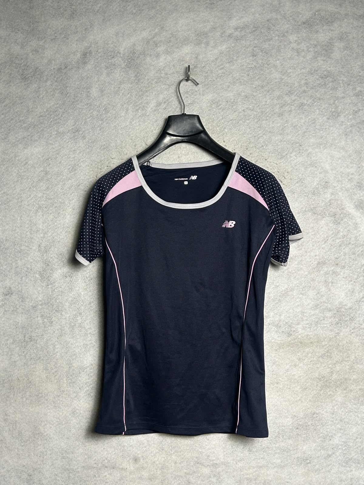 New Balance Black Round Neck - LL