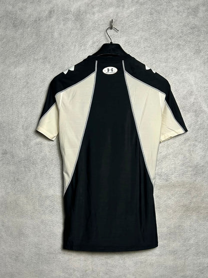 Under Armour - Large