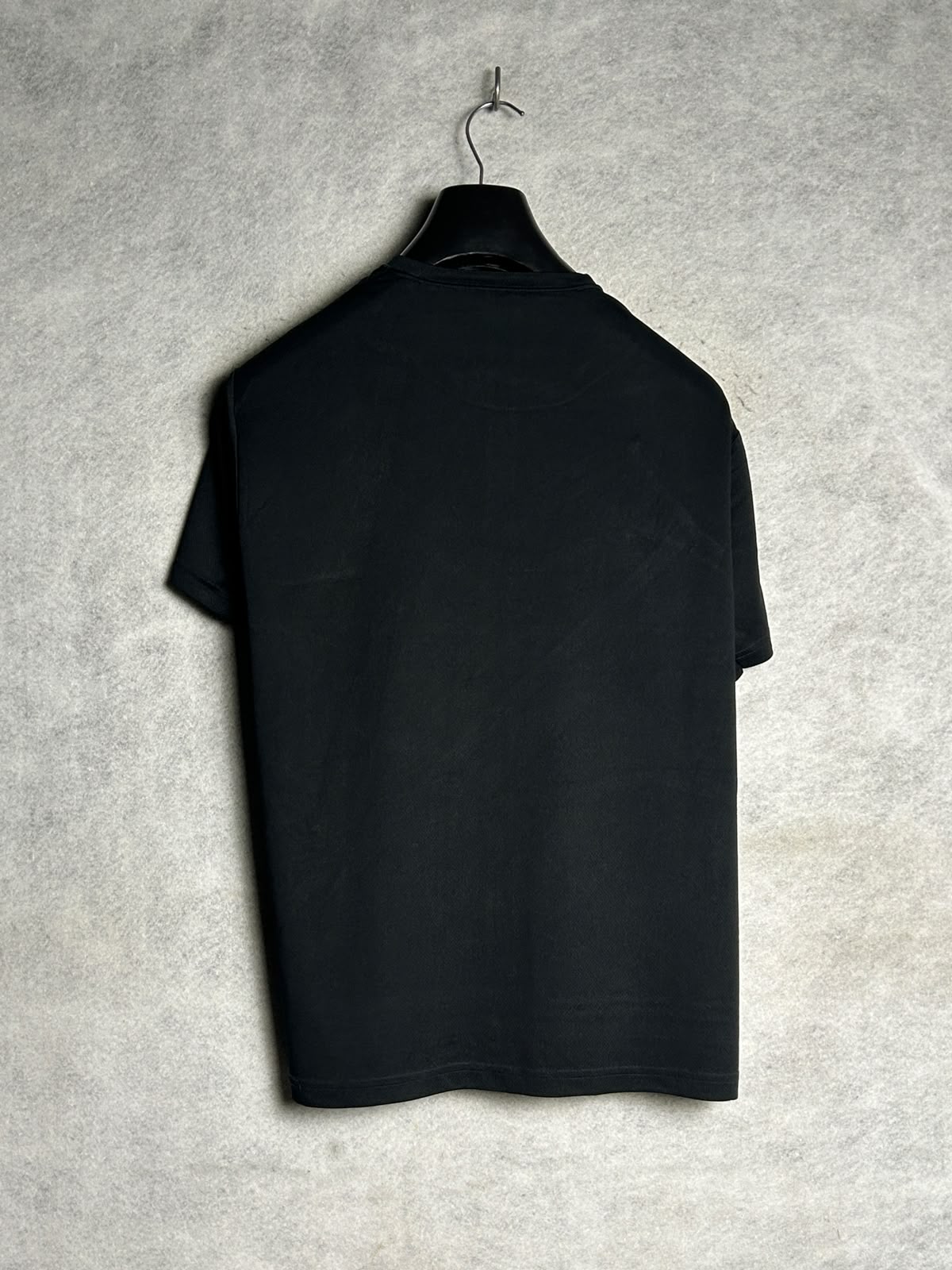 Umbro Black Round Neck - XL