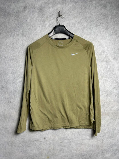 Nike Running Dri Fit Round Neck Full Sleeves - Medium