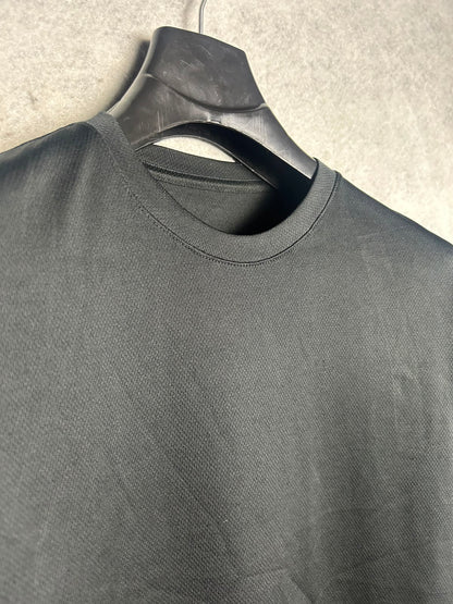 Women Black Round Neck - Medium