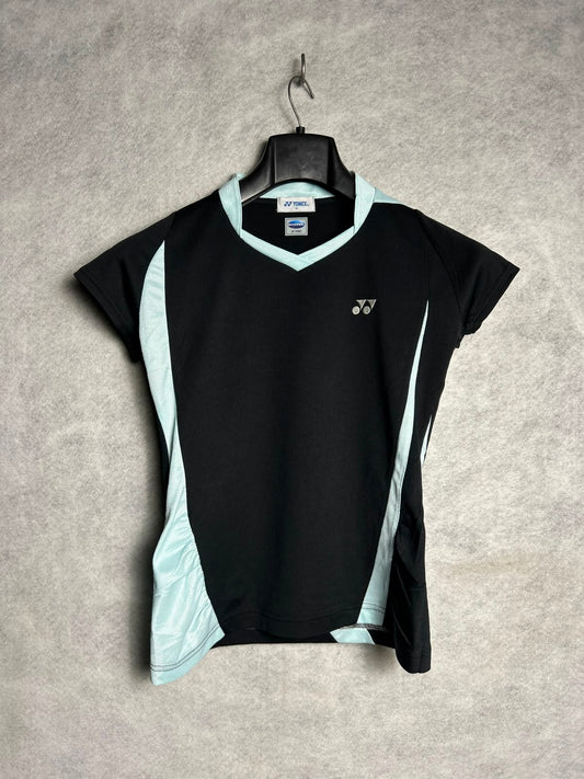 Yonex V Neck - Medium
