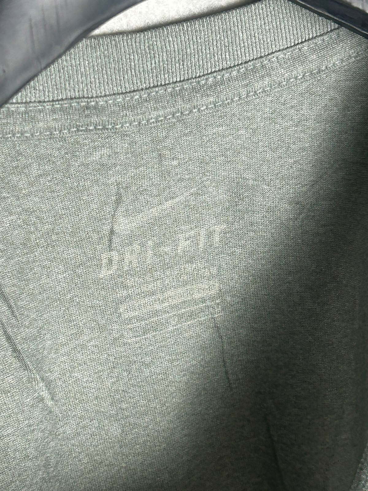 Nike Dri Fit Big Logo Wake Forest Grey Round Neck - Medium