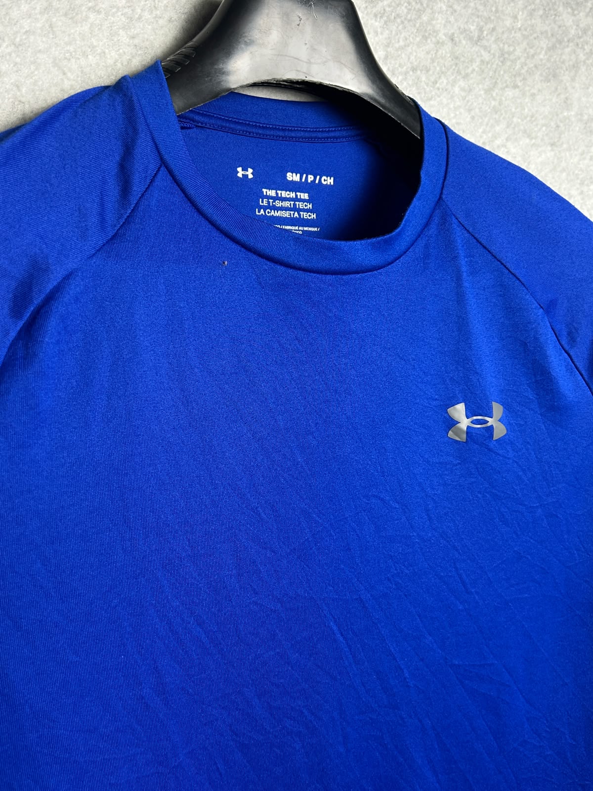 Under Armour The Tech Tee Blue Round Neck - Small