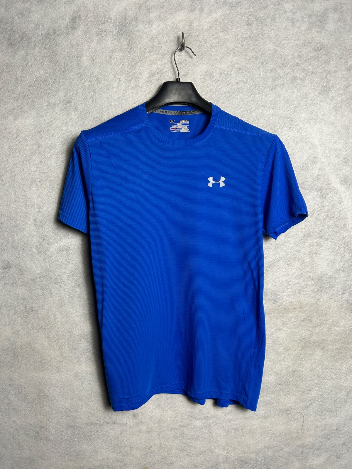 Under Armour Heat Gear Fitted Round Neck - Medium
