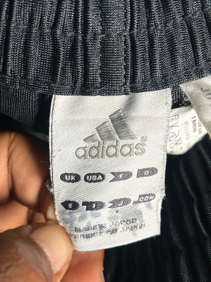 Adidas Black - Medium