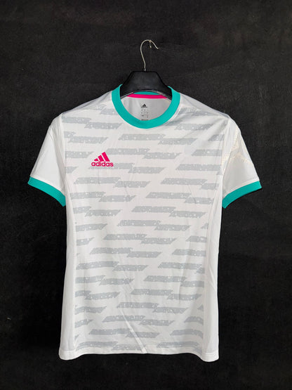 Adidas Round Neck Shirt - Medium