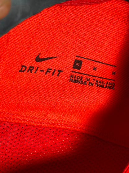Nke Eviny Big Logo Dri Fit Red V Neck - Medium