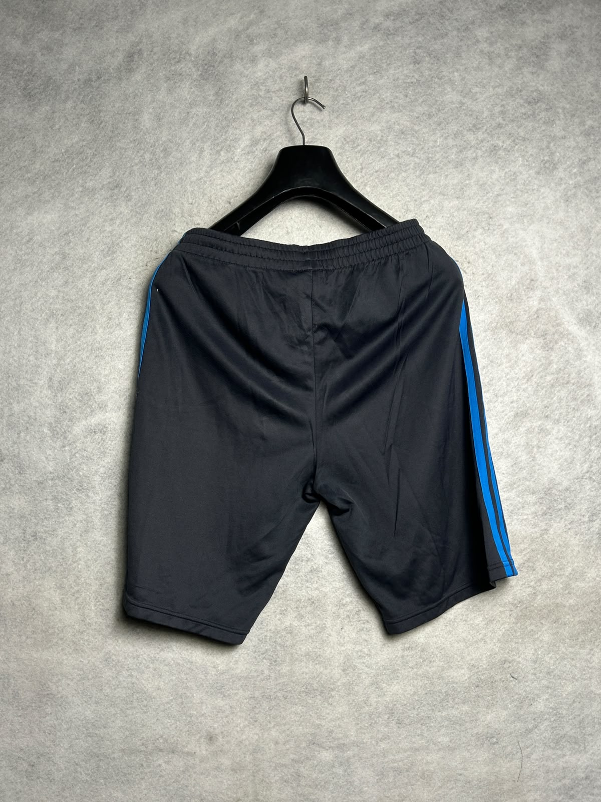 Adidas Black - Large