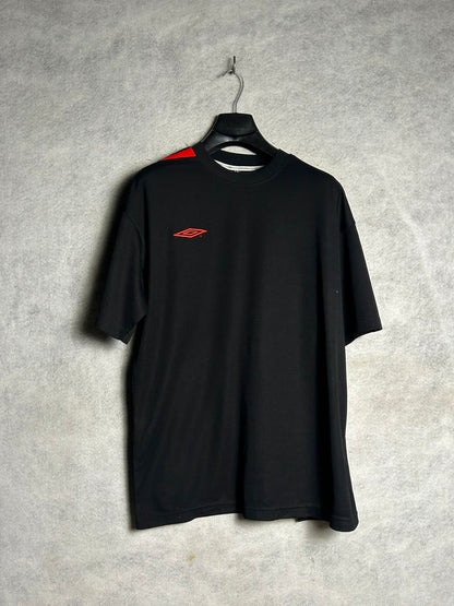 Umbro Black Round Neck - XL