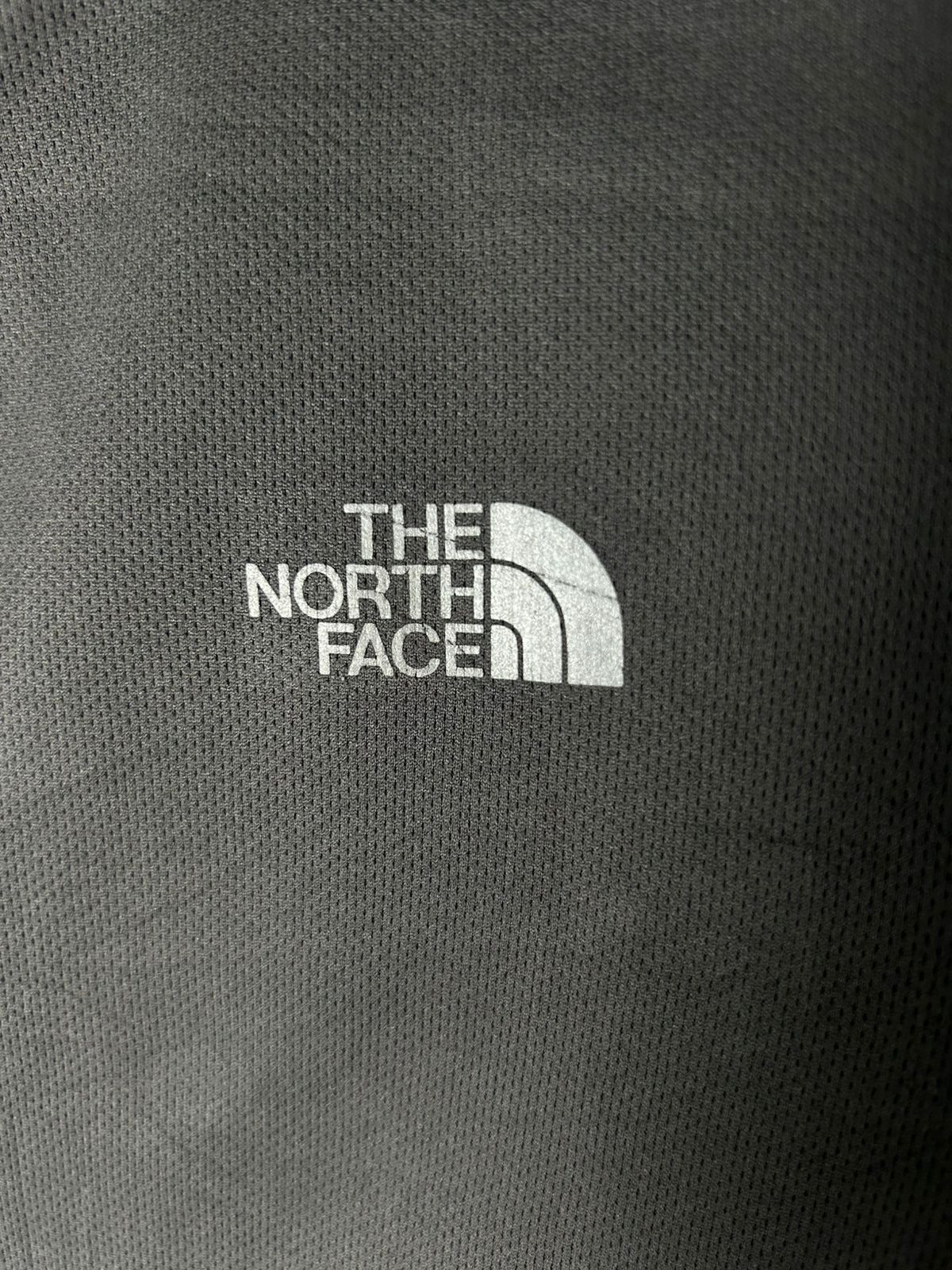 The North Face Zip Tee - Medium