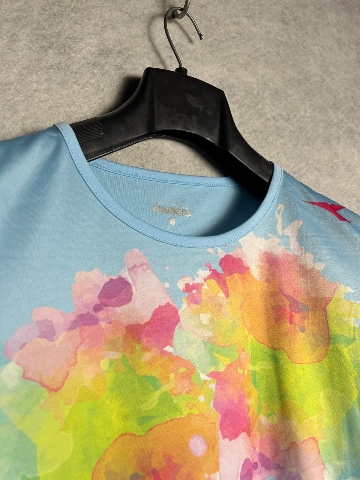 Mizuno Round Neck - Large