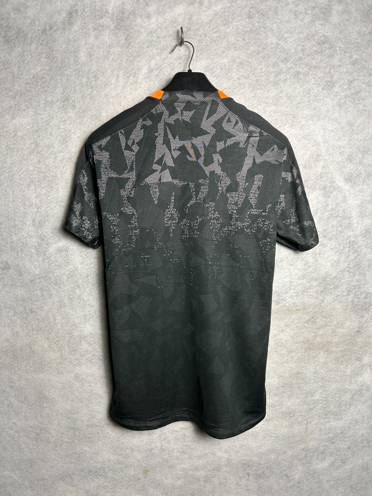 Nike Dri Fit Black Round Neck - Small