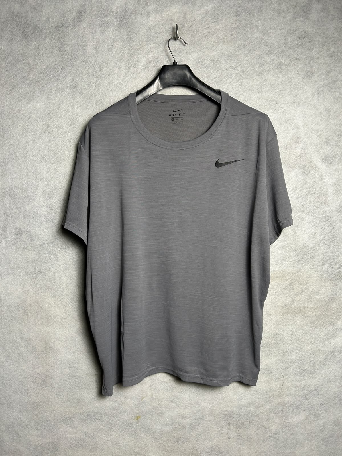 Nike Dri Fit Grey Round Neck - XXL