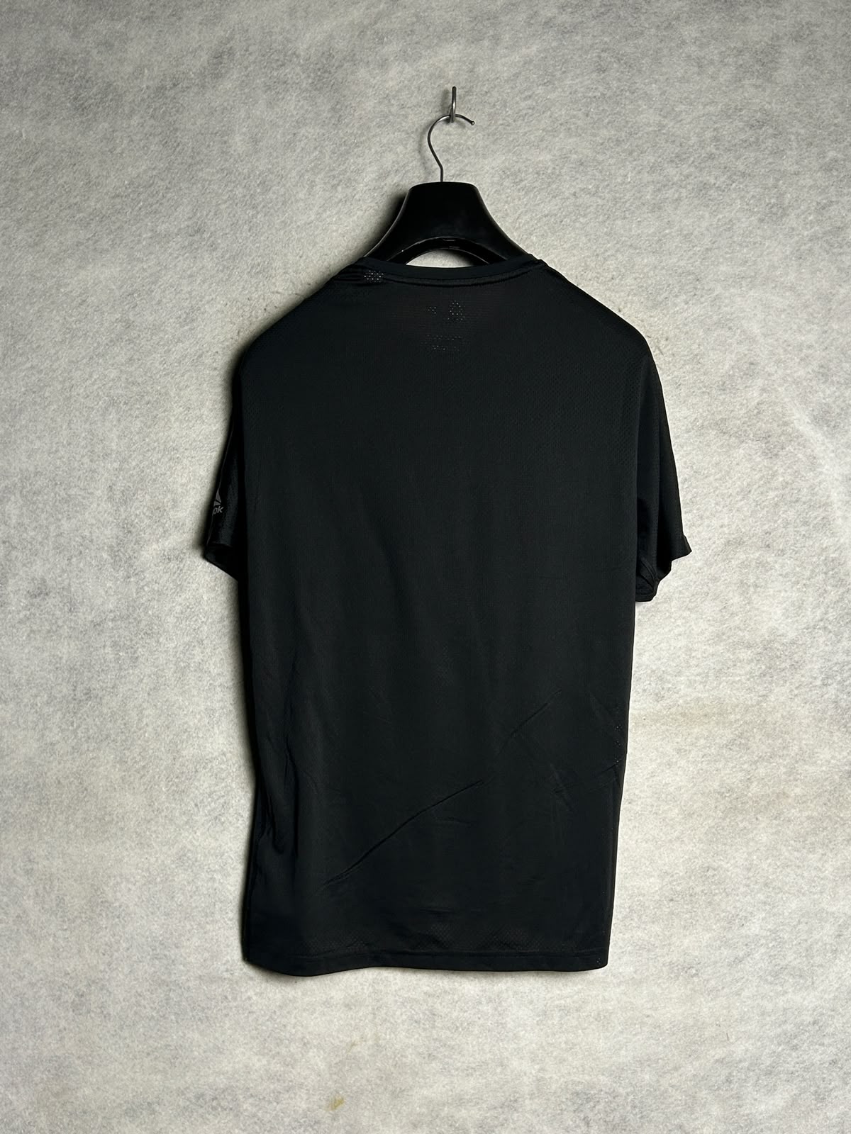 Reebok Activechill Black Round Neck - Medium