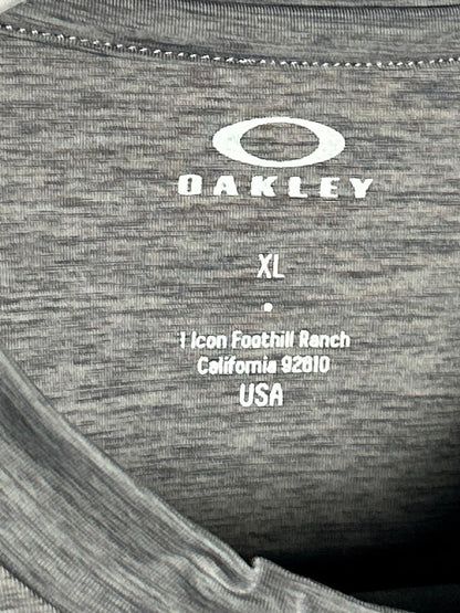 Oakley Grey Round Neck - XL