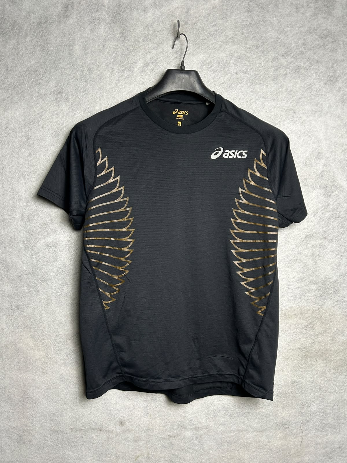 Asics Black Round Neck - Large