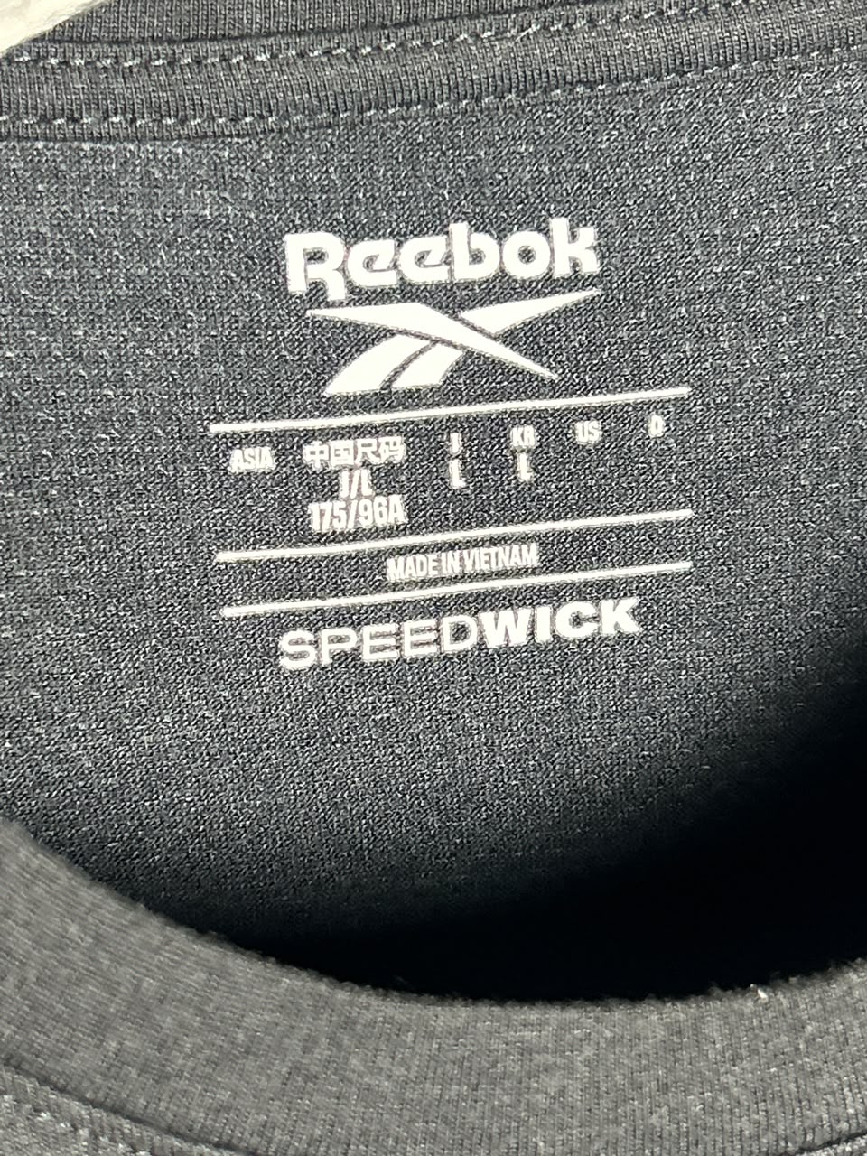 Reebok Black Big Logo Speedwick Round Neck - Large