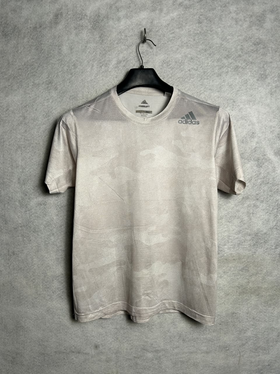 Adidas Free Lift Climalite Round Neck - Medium
