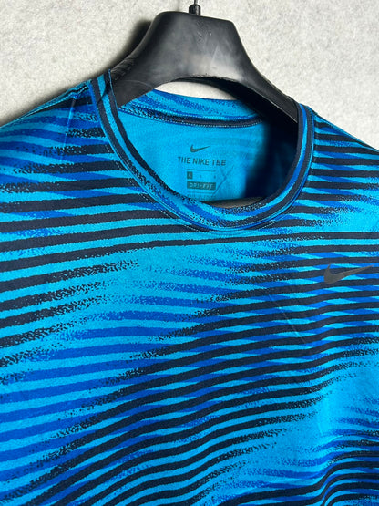 The Nike Tee Dri Fit Round Neck - Large