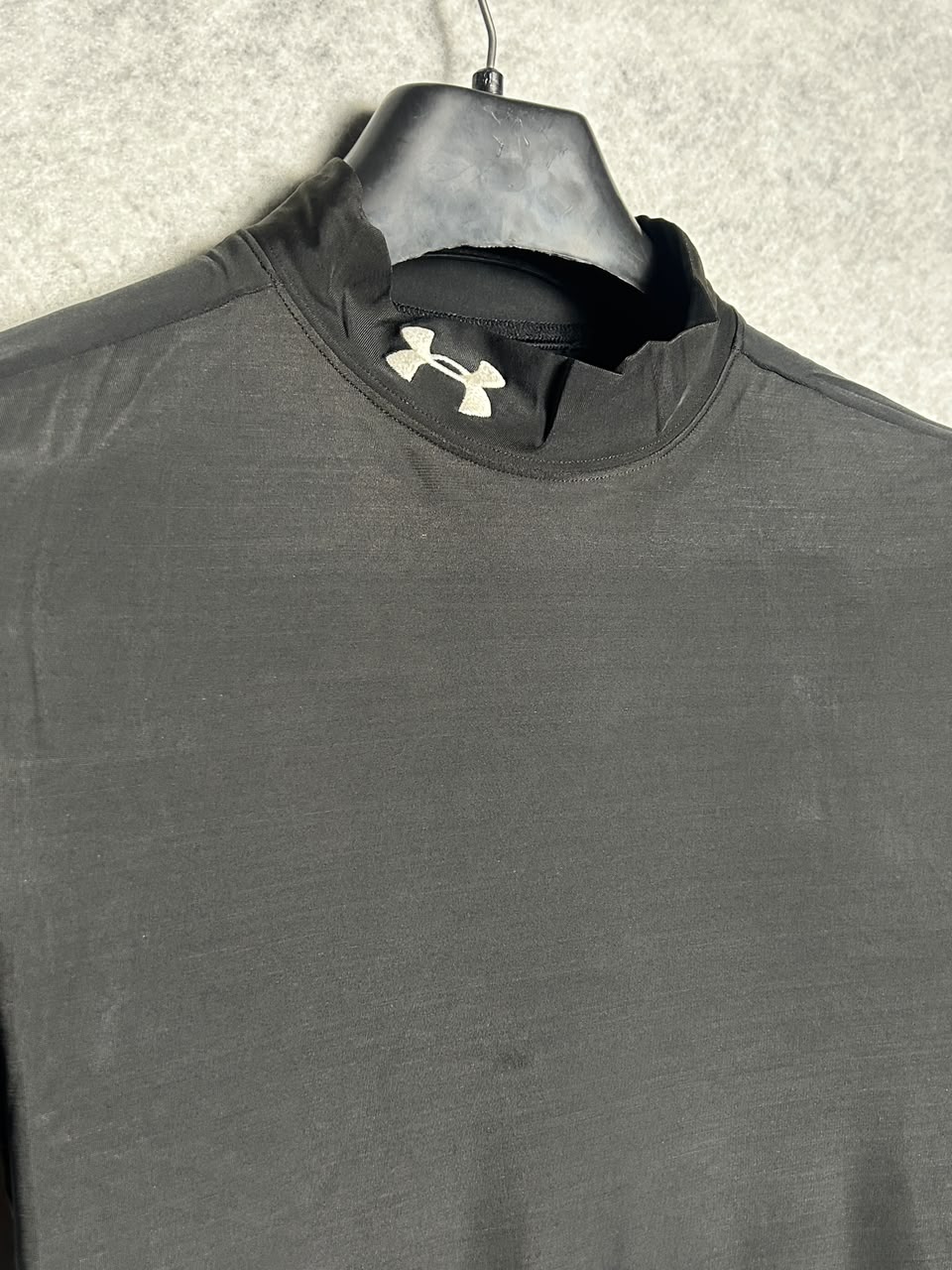 Under Armour Black - Large