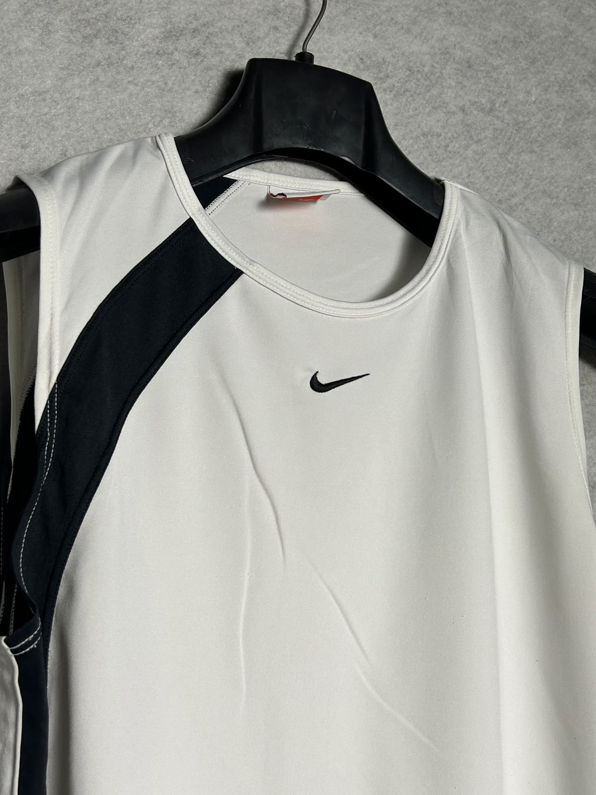 Nike White Sando  - Large