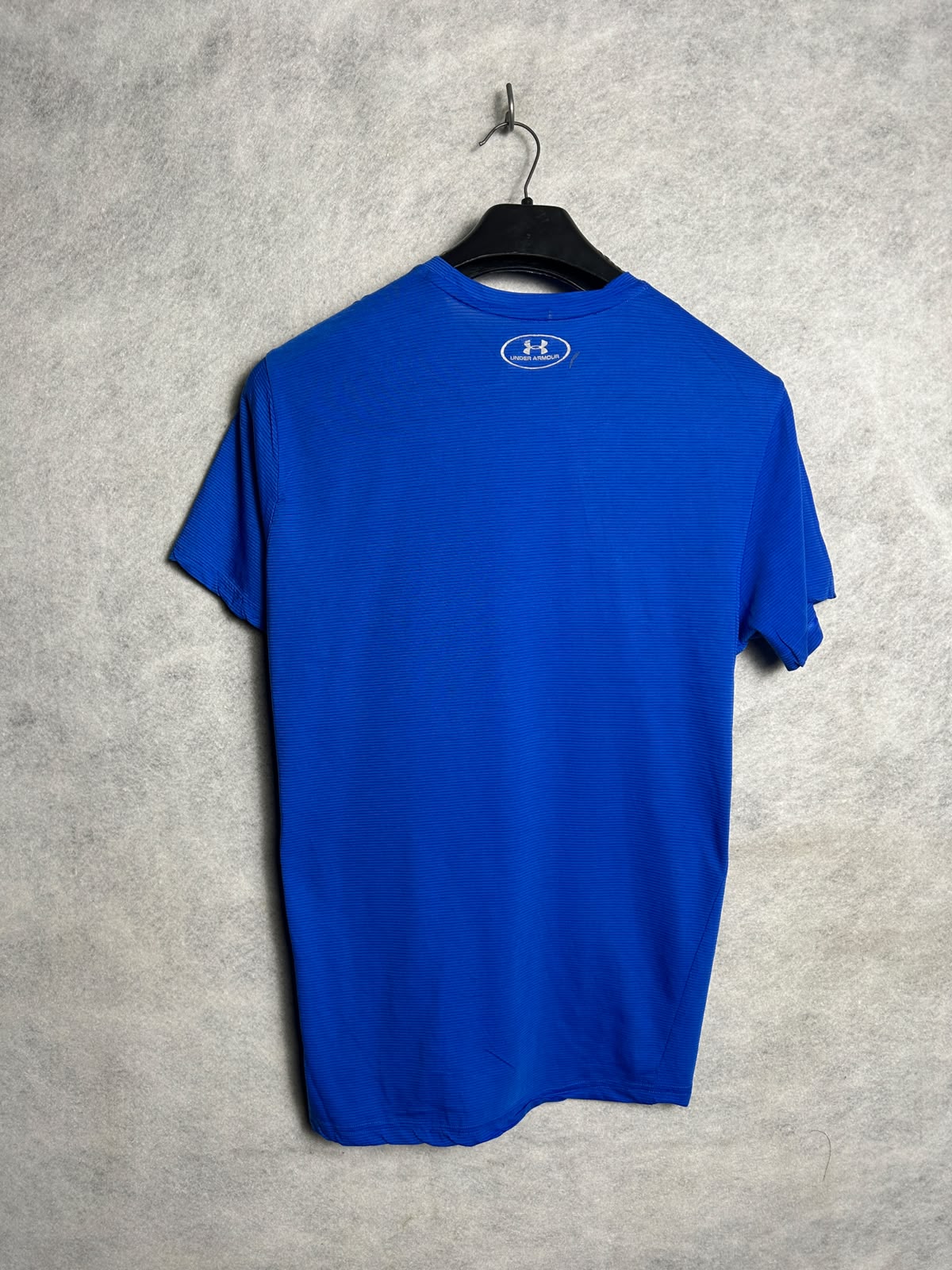 Under Armour Heat Gear Fitted Round Neck - Medium