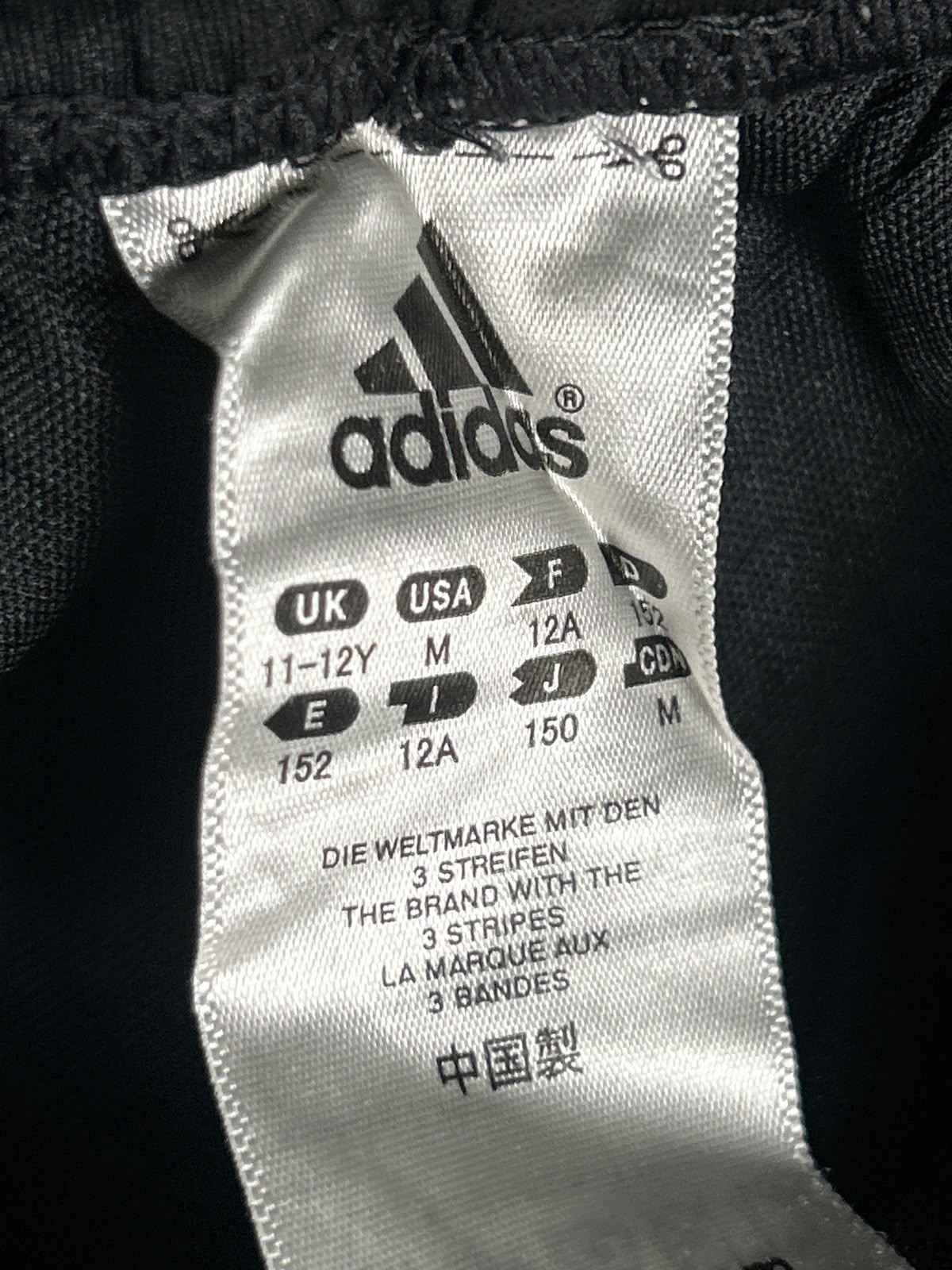 Adidas Black - Medium