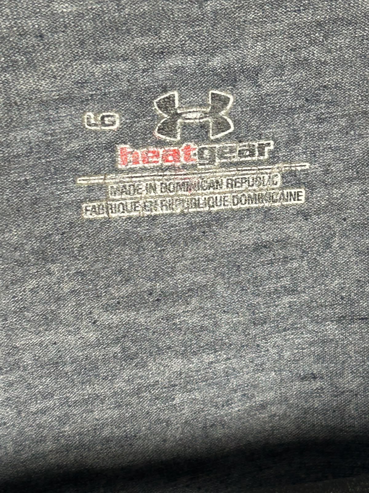 Under Armour Heat Gear Grey Round Neck - Large