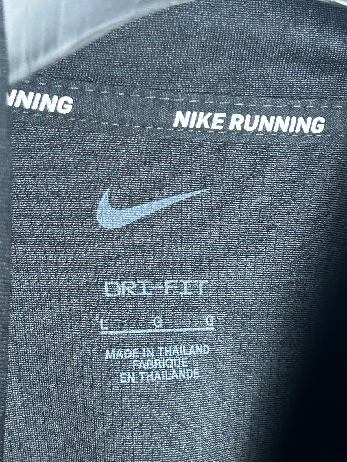 Nike Big Logo Black Full Sleeves - Large