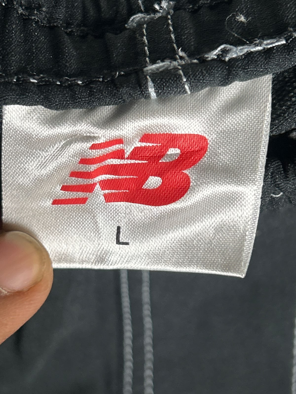 New Balance Black - Large