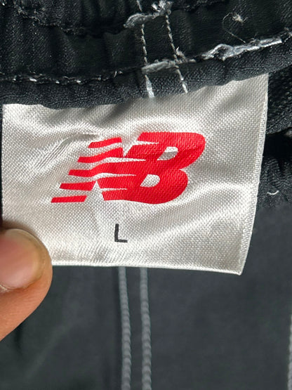 New Balance Black - Large