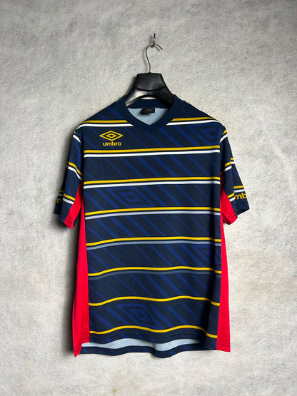 Umbro V Neck - Medium