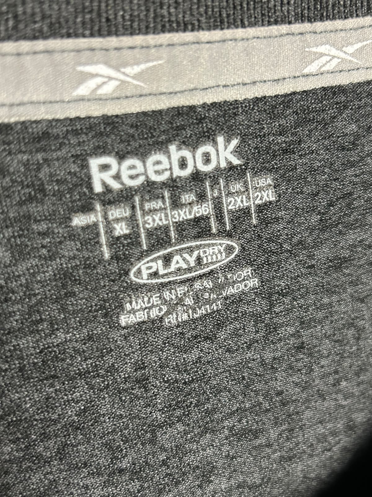 Reebok Black - XL