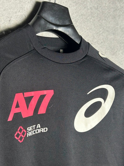 Asics Big Logo A77 Round Neck Black - Medium