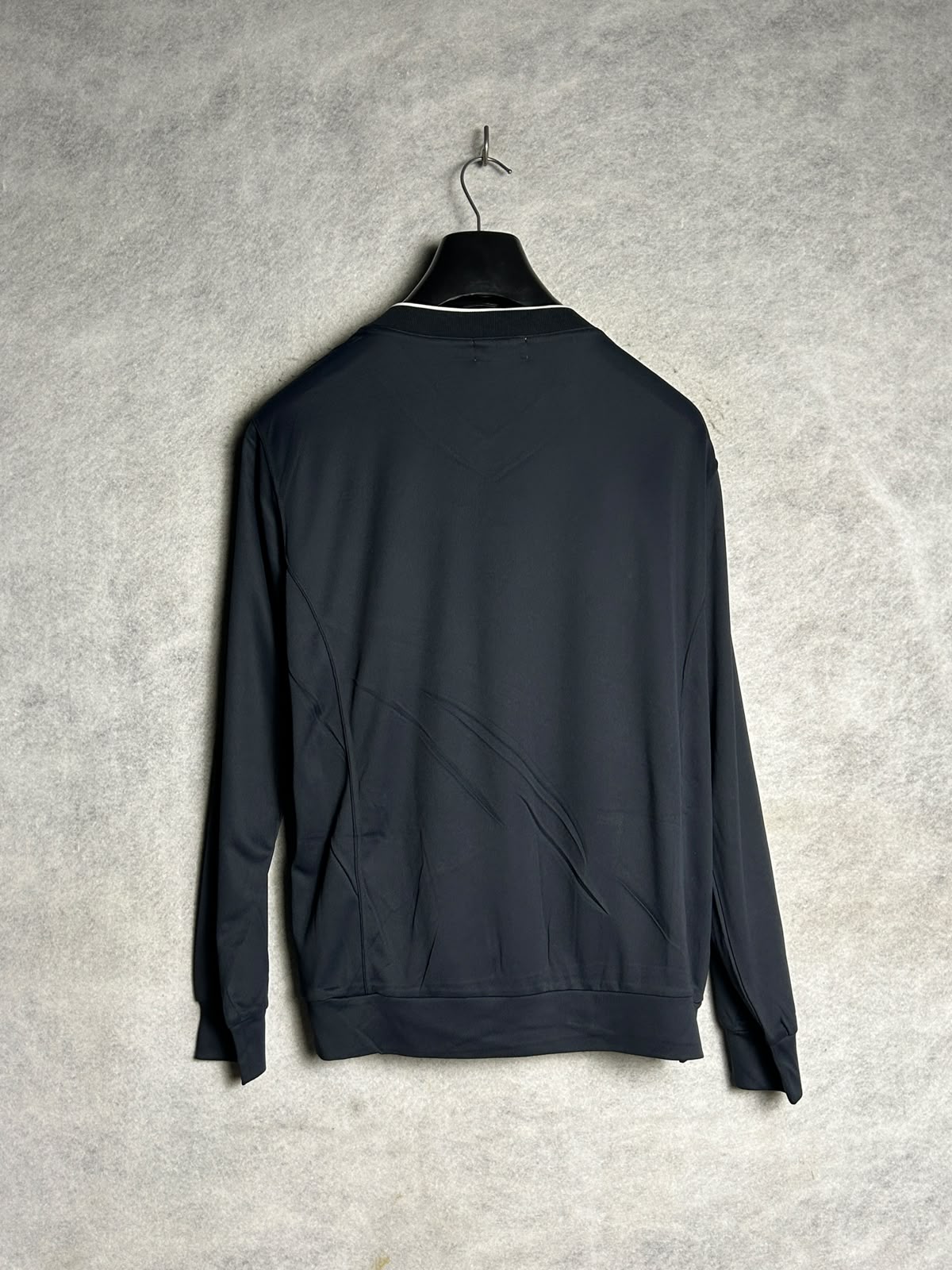 Yonex Black Full Sleeves V Neck - Medium