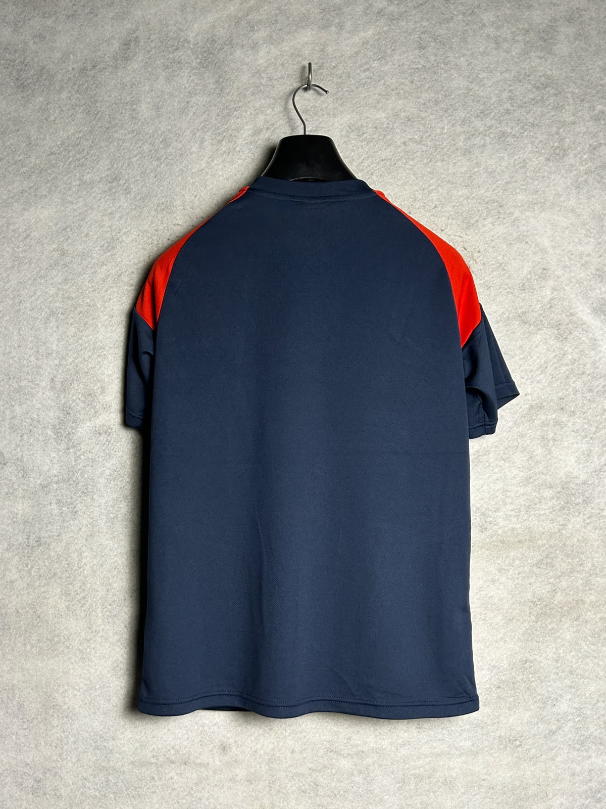 Umbro Blue V Neck - Medium