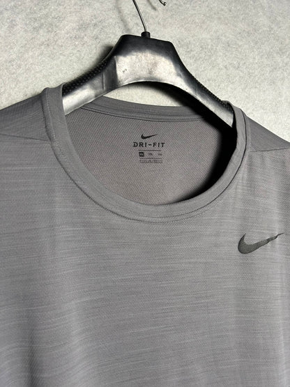 Nike Dri Fit Grey Round Neck - XXL