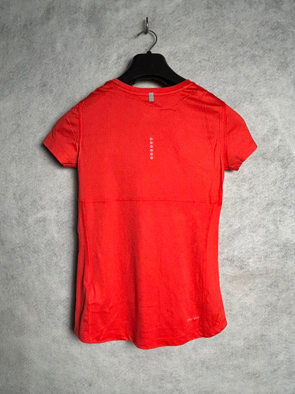 Nike Dri Fit Round Neck - Small