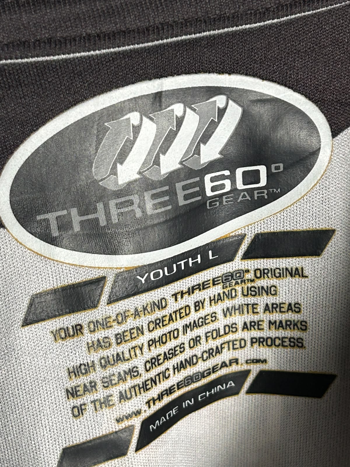 THREE60 Printed Round Neck - YL