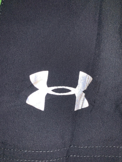 Under Armour Logo Shorts - Small