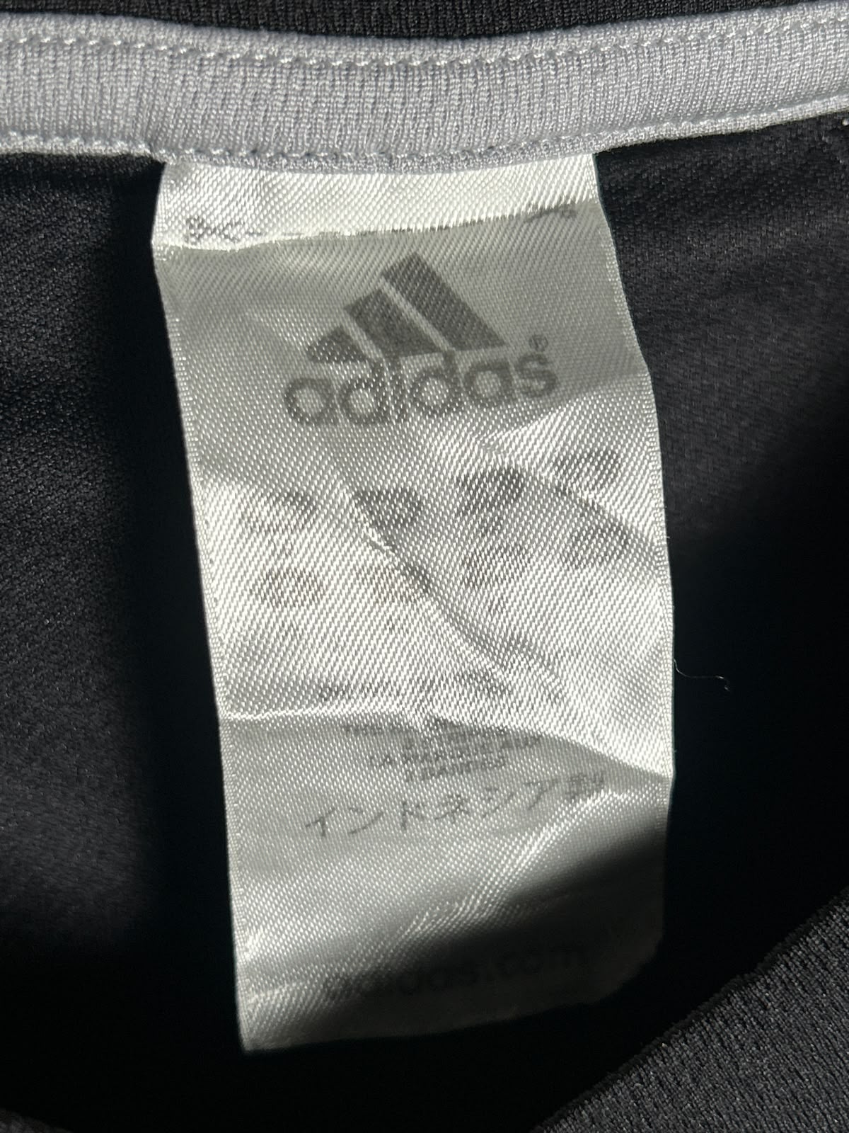 Adidas Black Round Neck - Medium