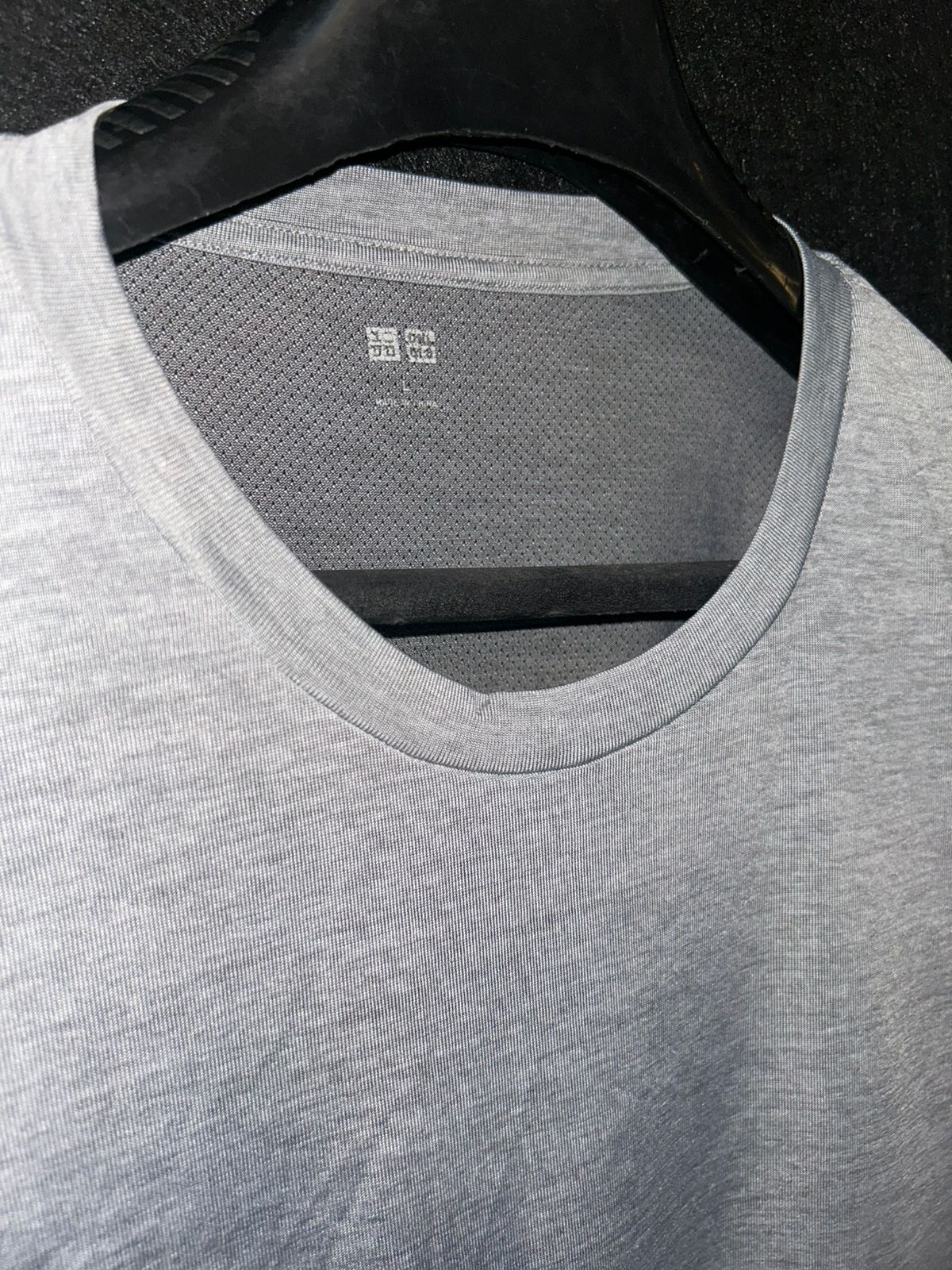 Uniqlo Grey Round Neck Shirt - Large