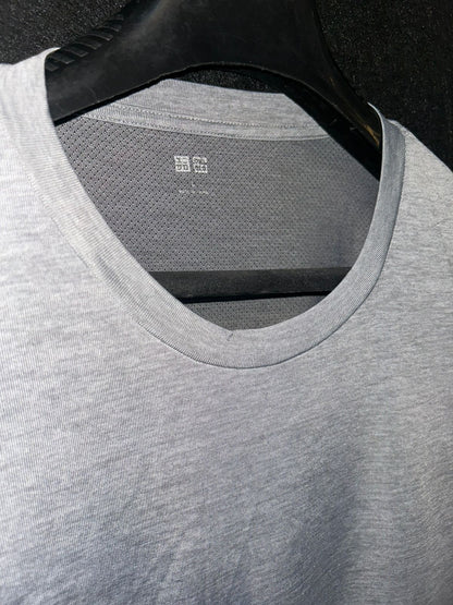 Uniqlo Grey Round Neck Shirt - Large
